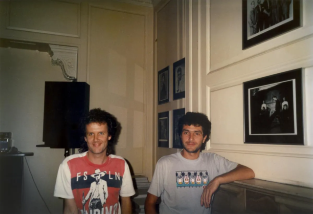 Latin Quarter Arista Record Office 1986